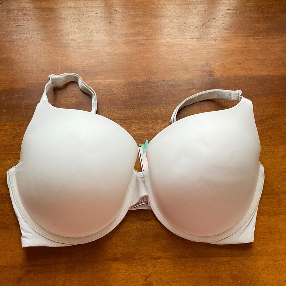 Victoria’s Secret tshirt push up full coverage bra